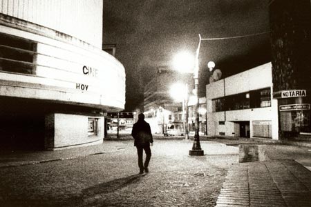 Ignacio Escobar en su barrio de Chapinero, cerca a su casa, una semana antes de su muerte. Foto de Iván Dario Herrera